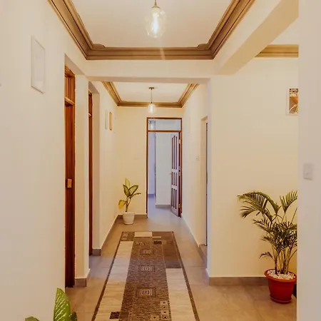Pavillion Suites 2V Mombasa Exterior photo